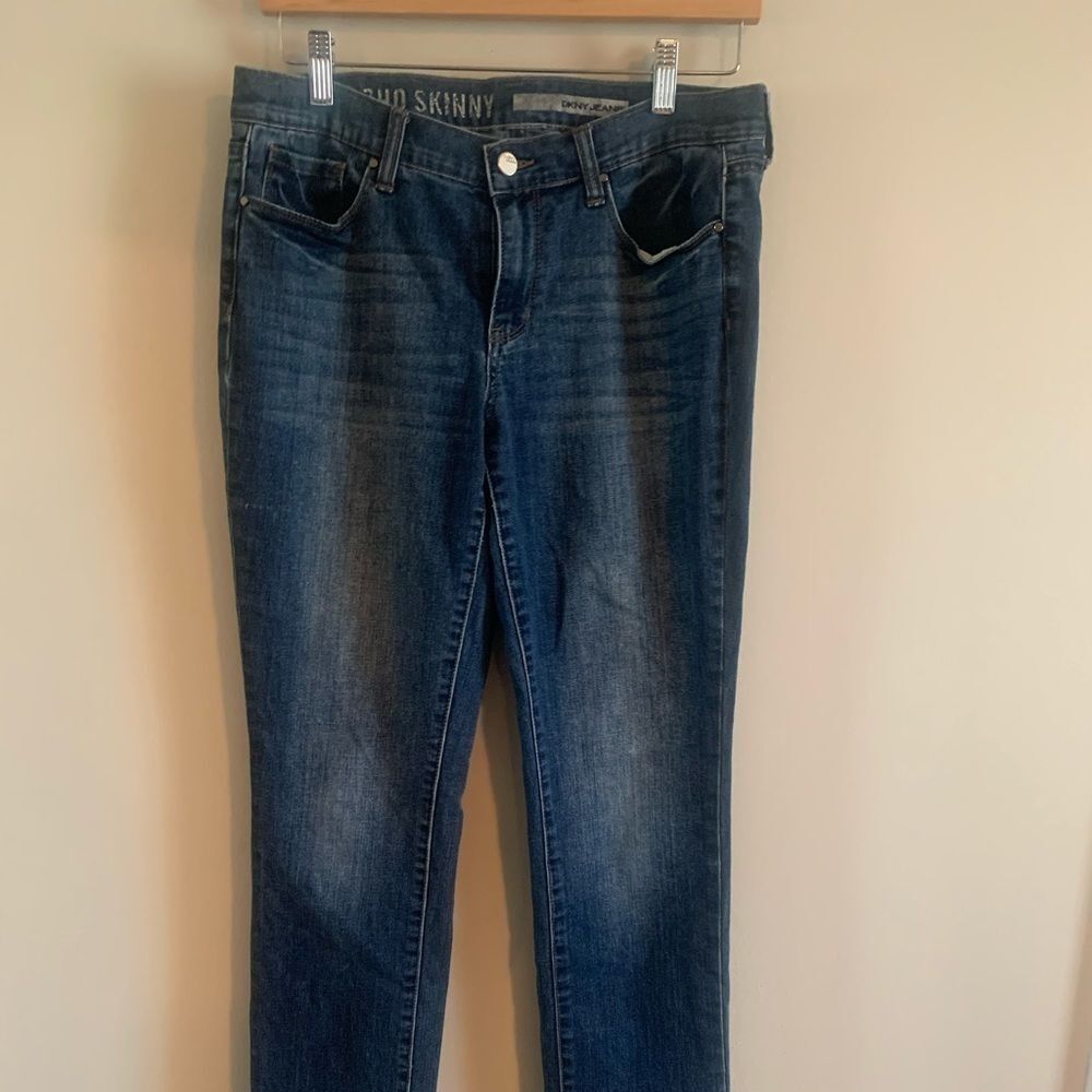 DKNY Skinny ladies jeans - Picture 2 of 4